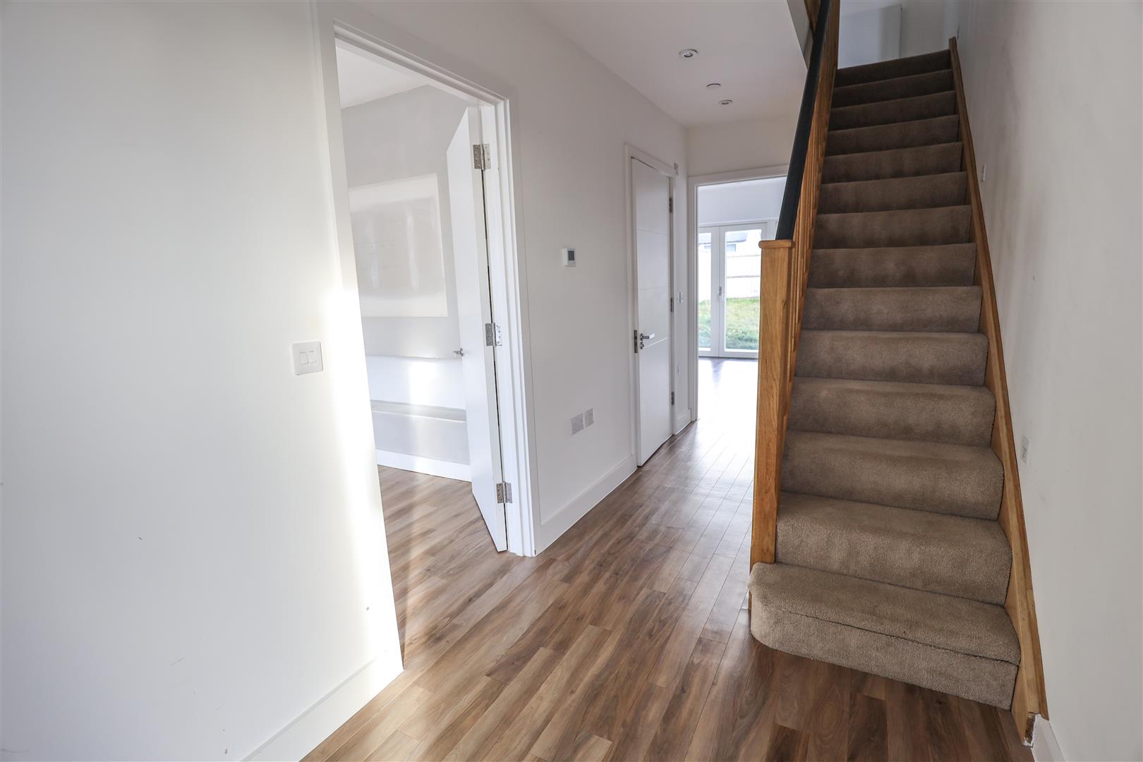 11 Court Close, Cottrell Gardens, Bonvilston, Vale of Glamorgan, CF5 6FX